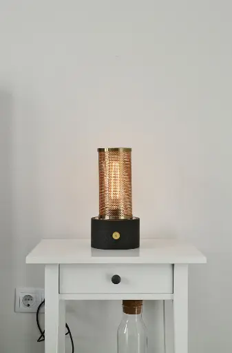 BLACK EBONY GOLDEN DESK LAMP